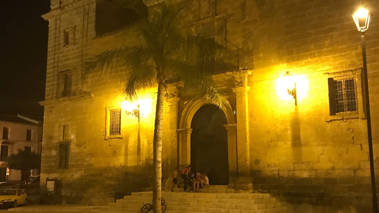 Photo of Others in Alora