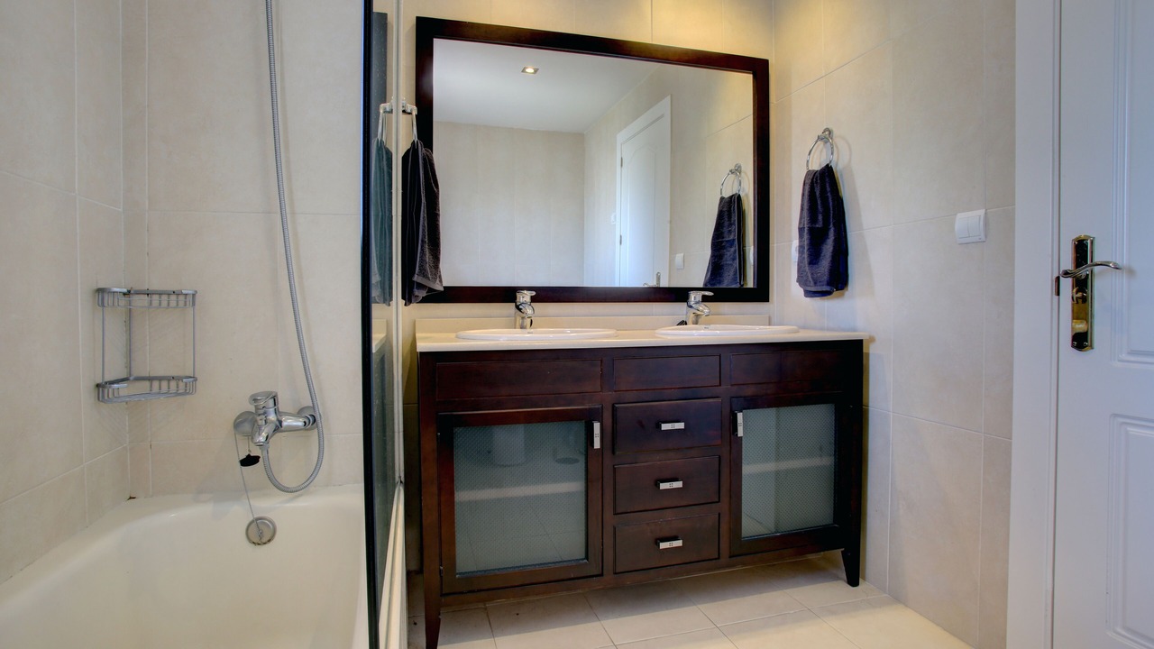 Photo of Bathroom in New Golden Mile