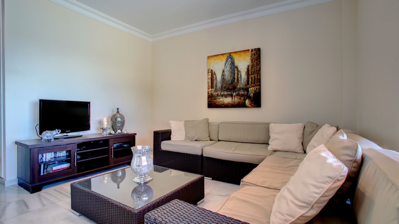 Photo of Livingroom in New Golden Mile