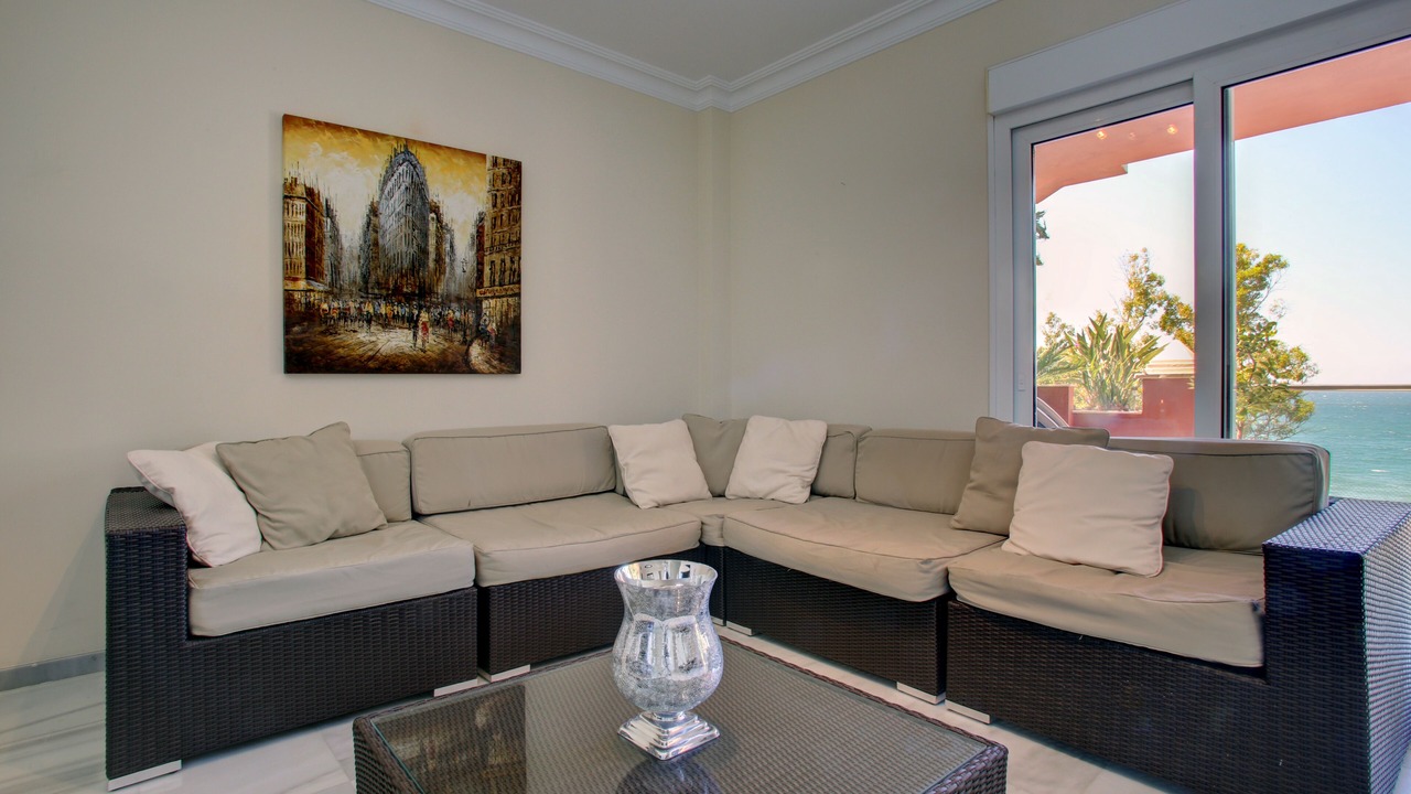 Photo of Livingroom in New Golden Mile