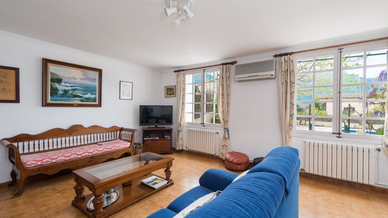 Photo of Livingroom in Biniaraix