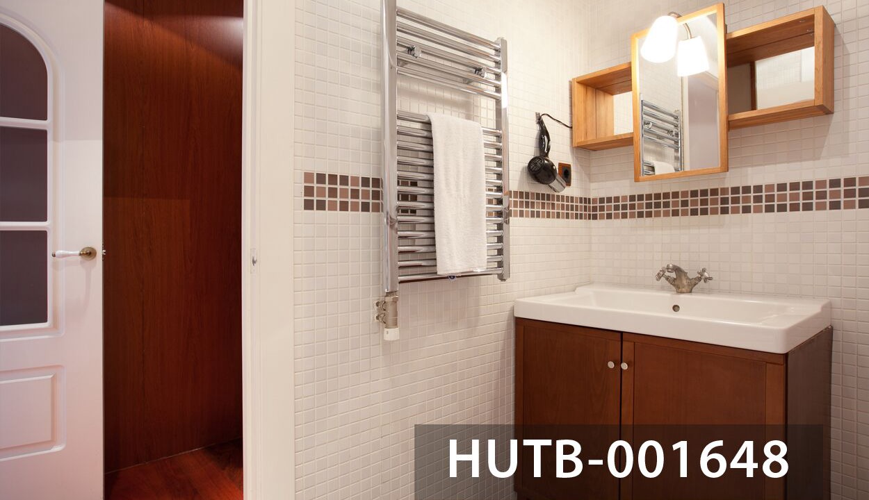 Photo of Bathroom in El Poble-sec