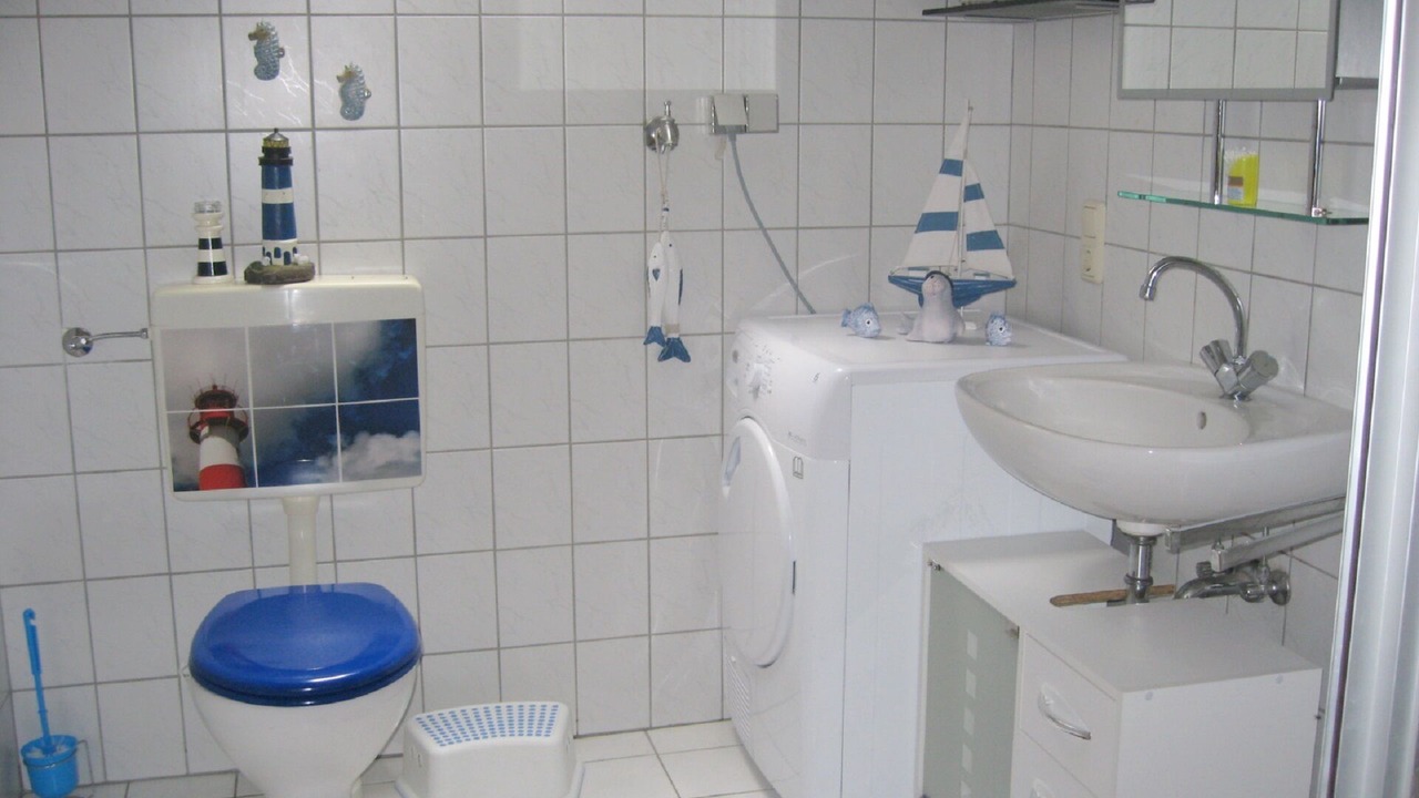 Photo of Bathroom in Esens