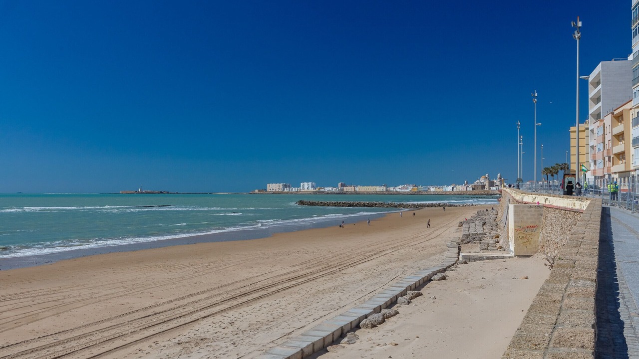 Photo of Others in Cadiz