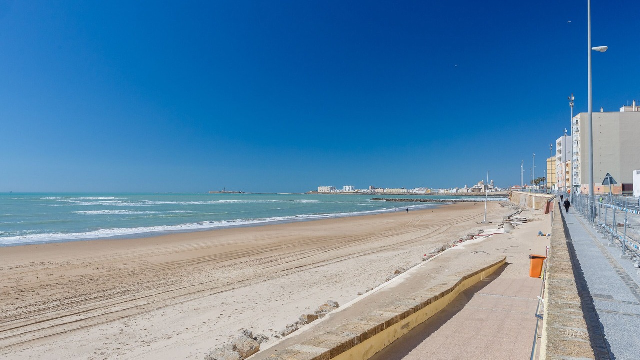 Photo of Others in Cadiz