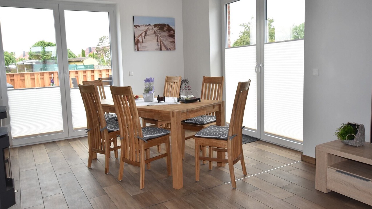 Photo of Livingroom in Gross Schwansee