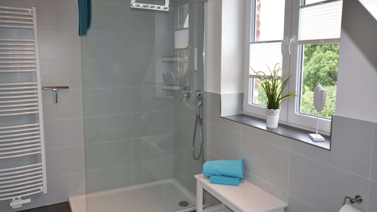Photo of Bathroom in Gross Schwansee