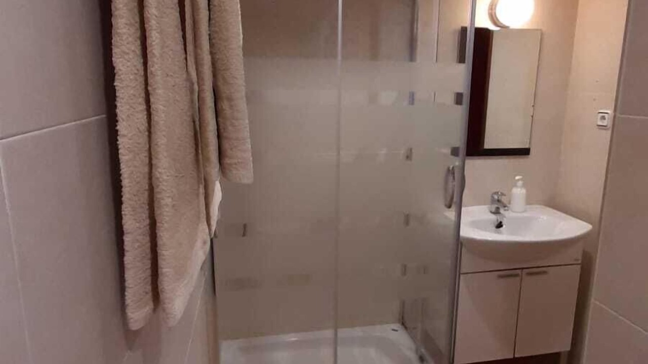 Photo of Bathroom in Sants