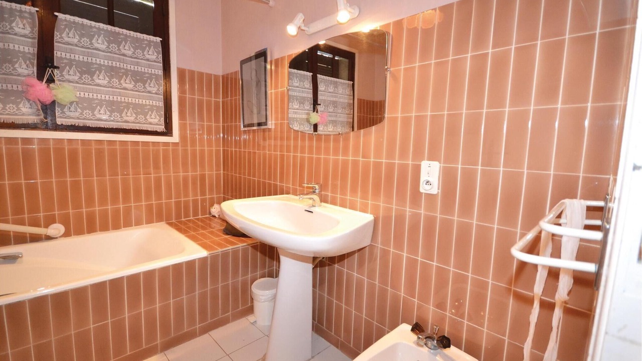 Photo of Bathroom in Gargas
