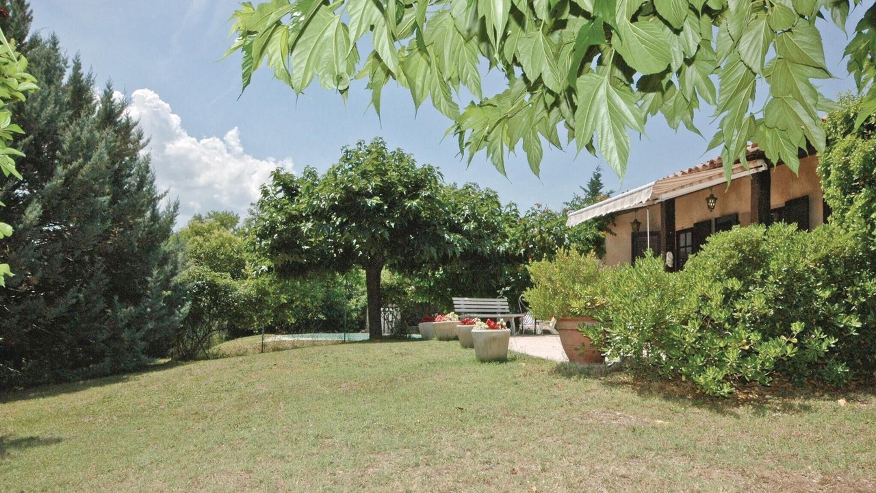 Photo of Others in Gargas