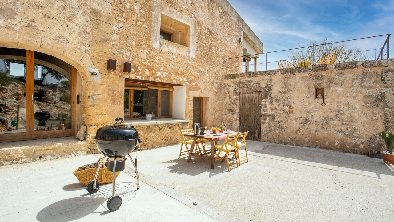 Photo of Outdoor in Ariany