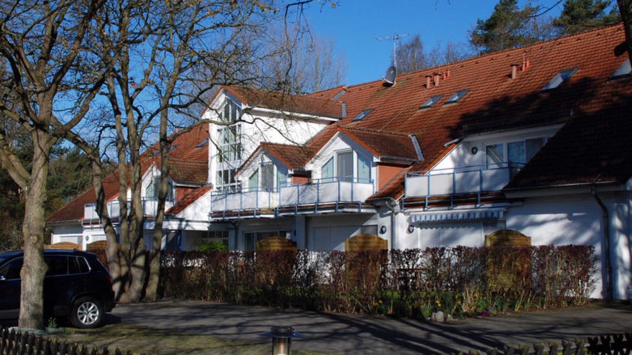 Photo of Outdoor in Glowe