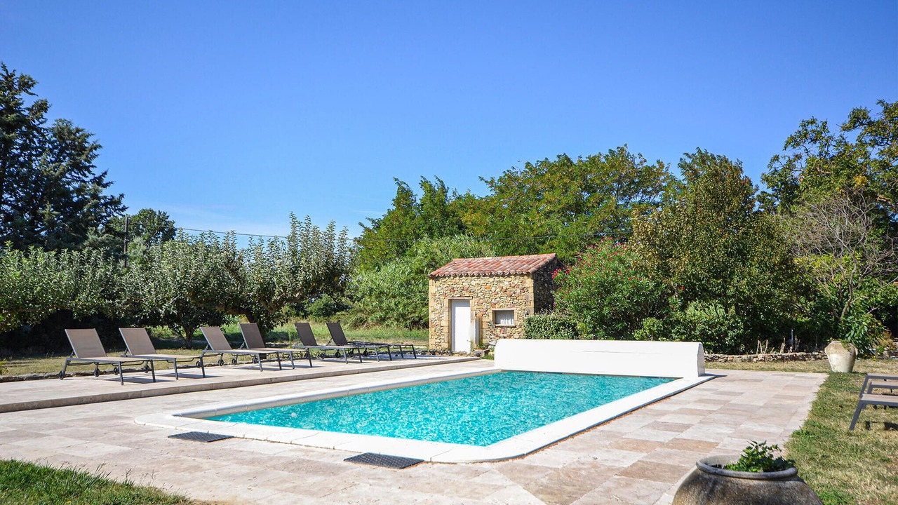 Photo of Outdoor in Saint-Quentin-la-Poterie