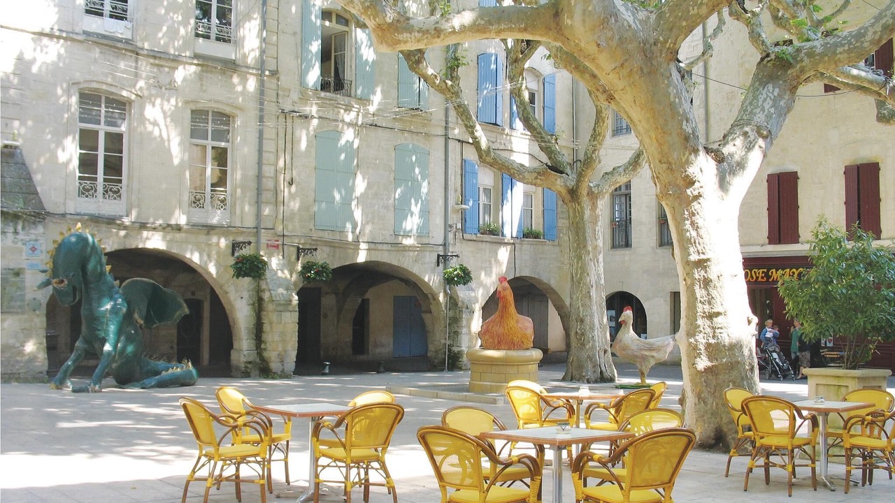 Photo of Others in Beaucaire