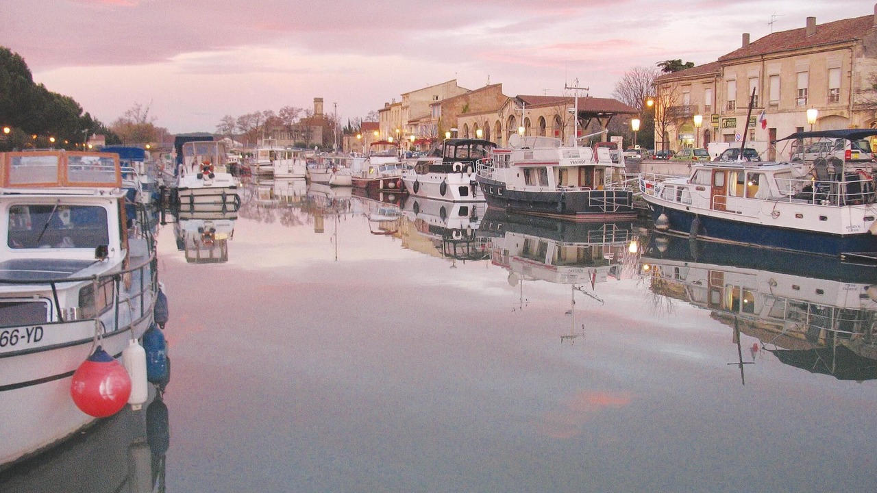 Photo of Others in Beaucaire