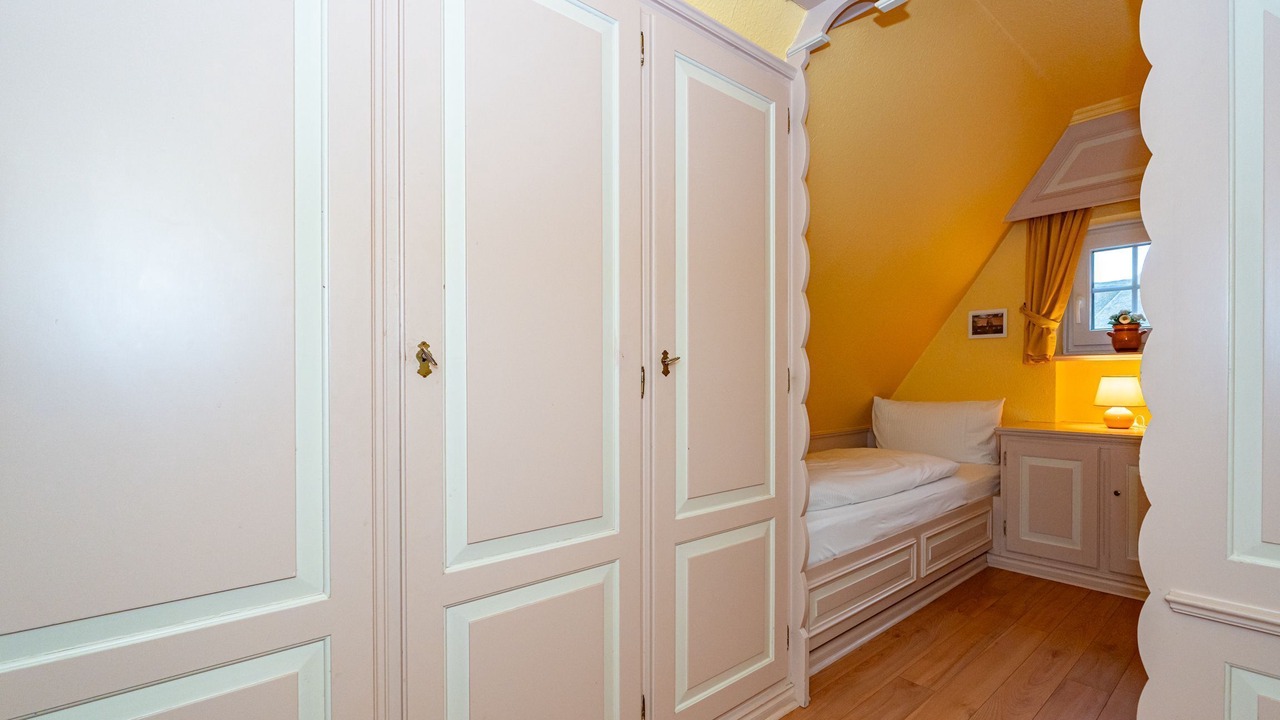Photo of Bedroom in List