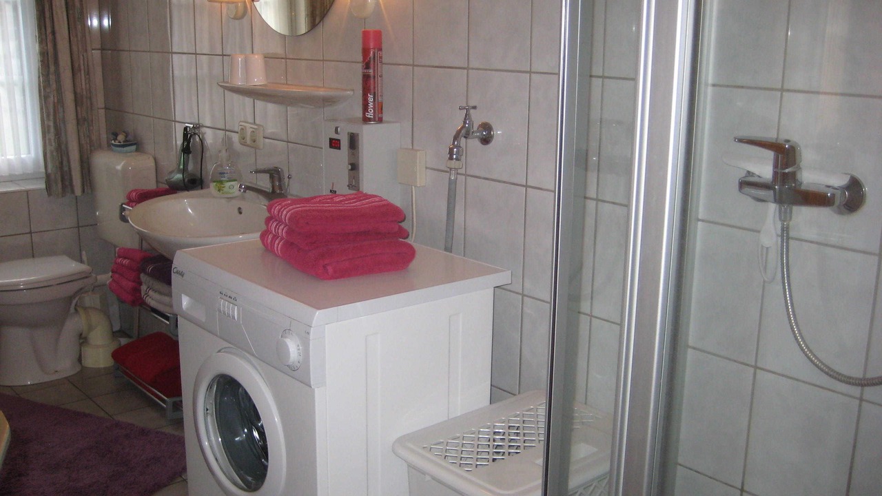 Photo of Bathroom in Barlt