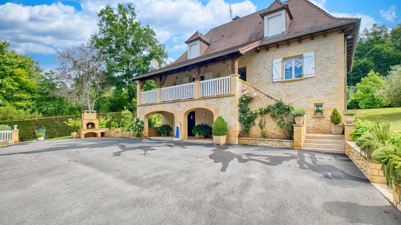 Photo of Outdoor in Le Lardin-Saint-Lazare
