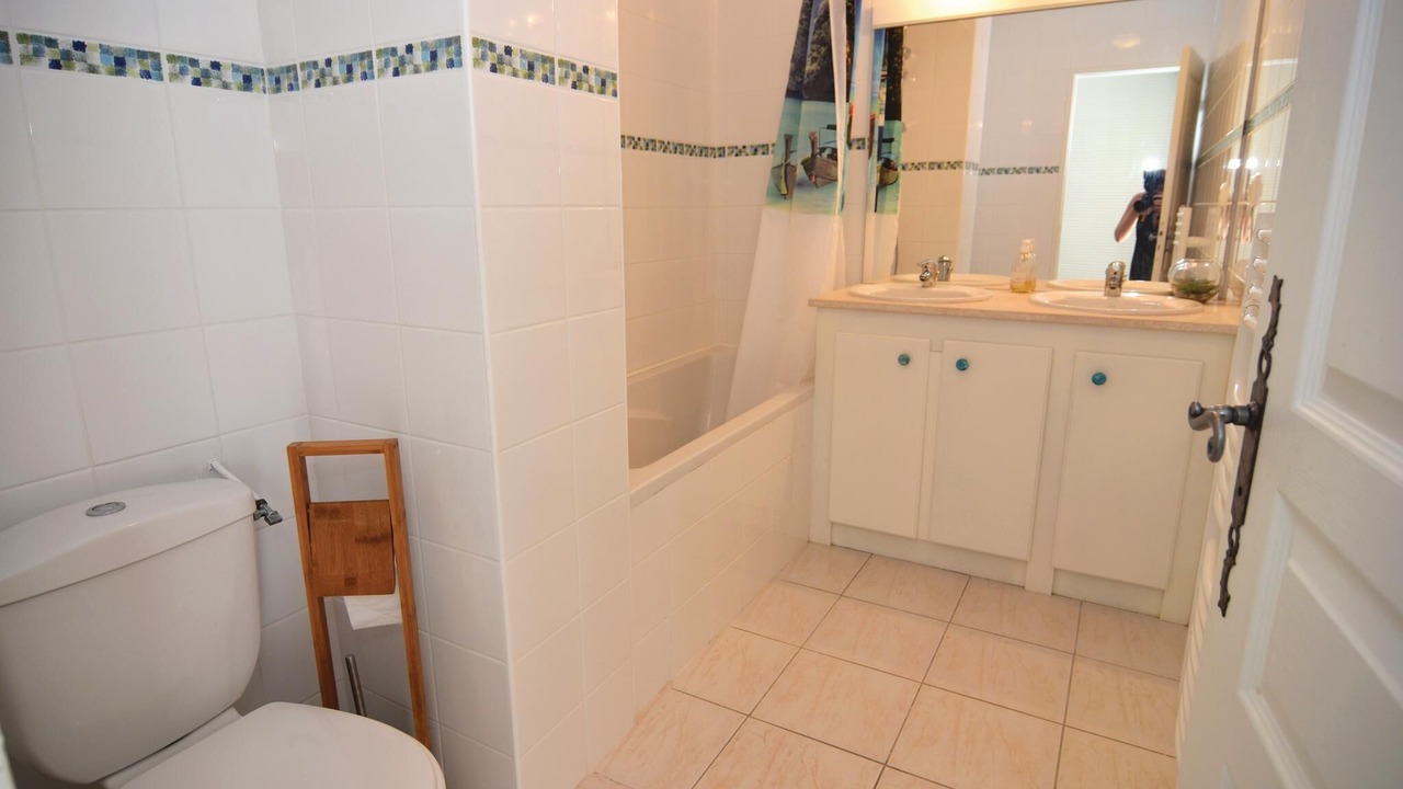 Photo of Bathroom in Aigues-Mortes