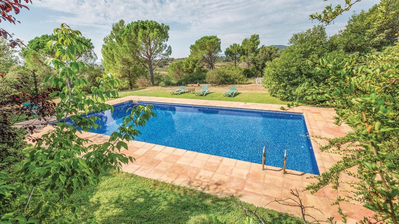Photo of Outdoor in Capmany