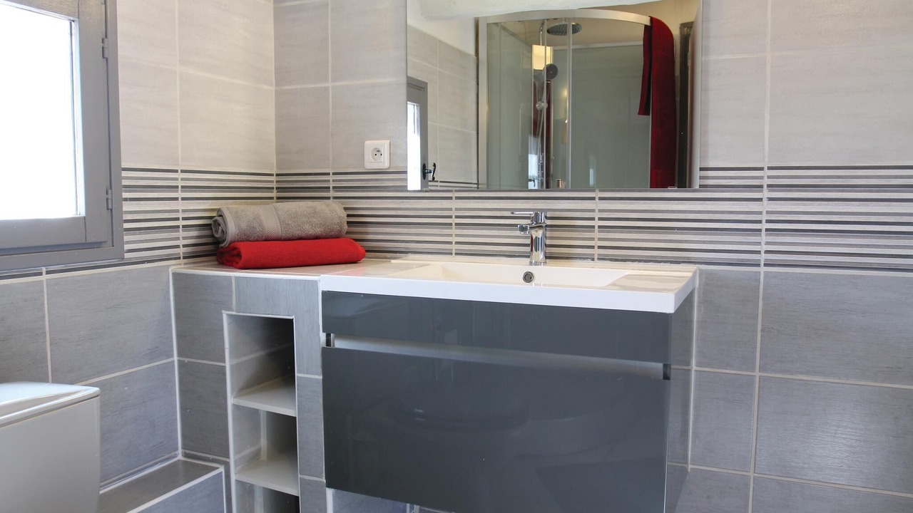 Photo of Bathroom in Avignon
