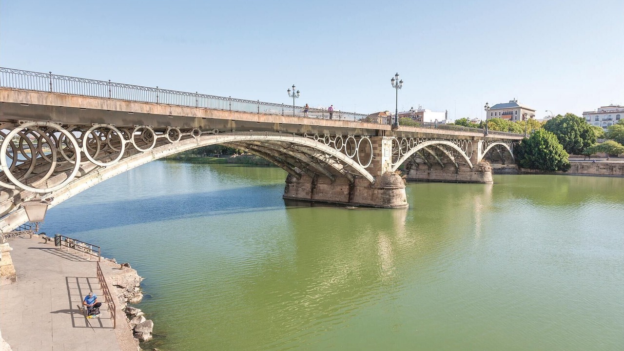 Photo of Others in Triana