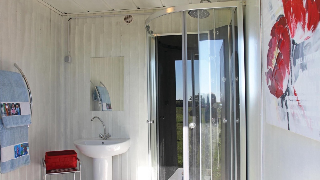 Photo of Bathroom in Beauvoisin