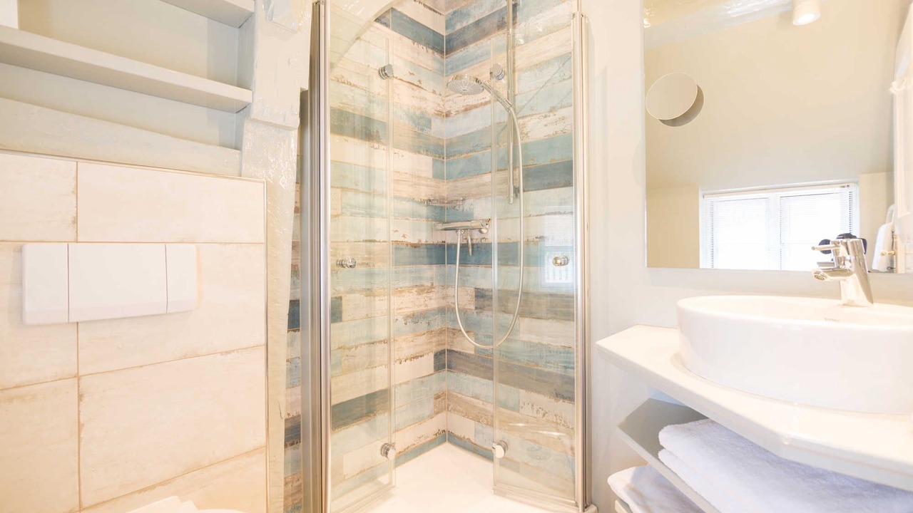 Photo of Bathroom in Midlum