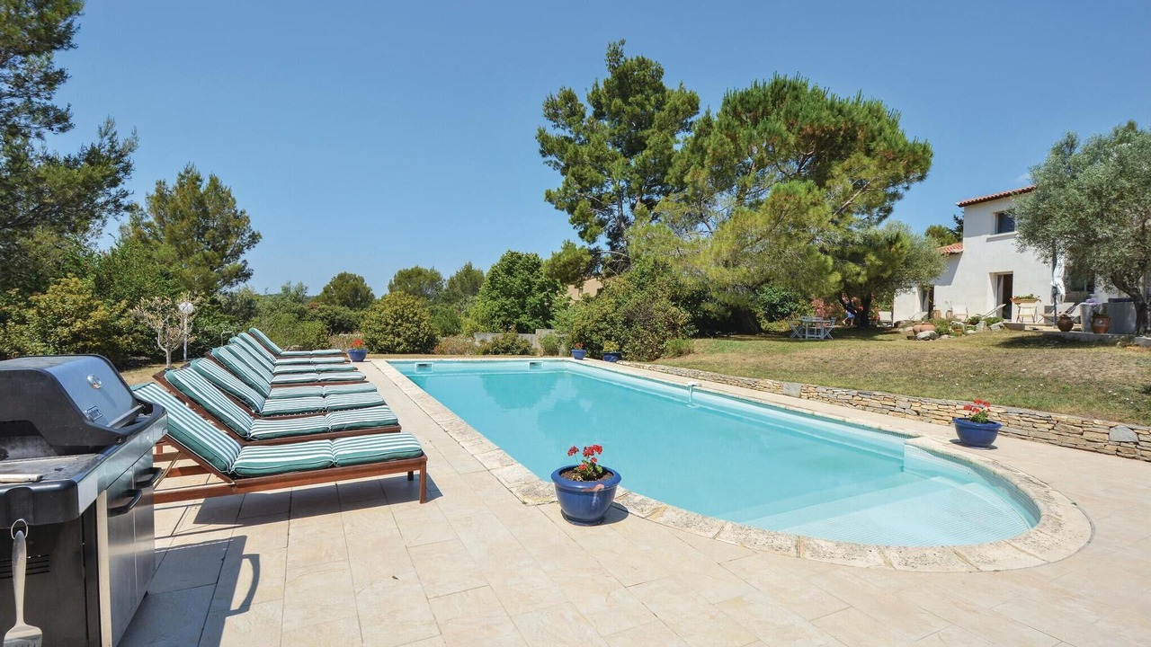 Photo of Outdoor in Garrigues