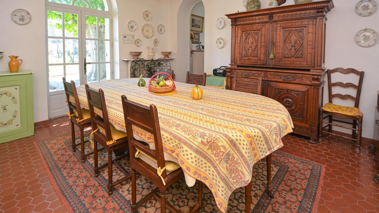 Photo of Bedroom in La Roque-d'Antheron