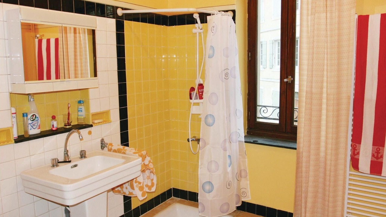 Photo of Bathroom in Suze-la-Rousse