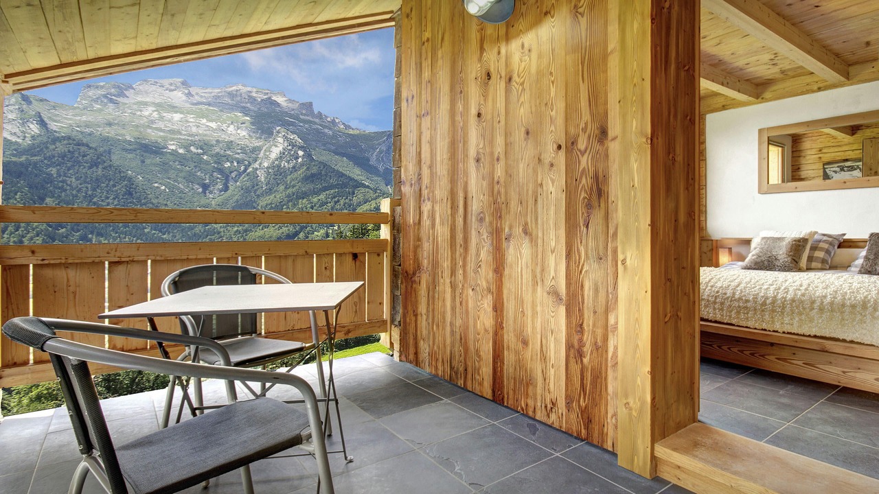 Photo of Patio Balcony in Les Clefs