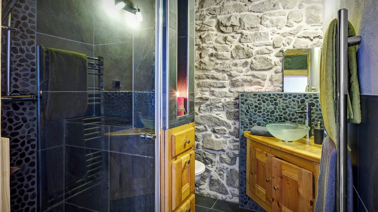 Photo of Bathroom in Les Clefs