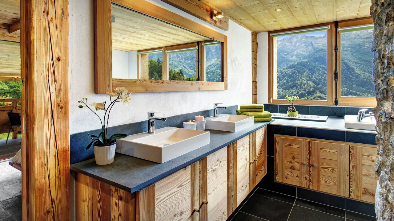 Photo of Bathroom in Les Clefs