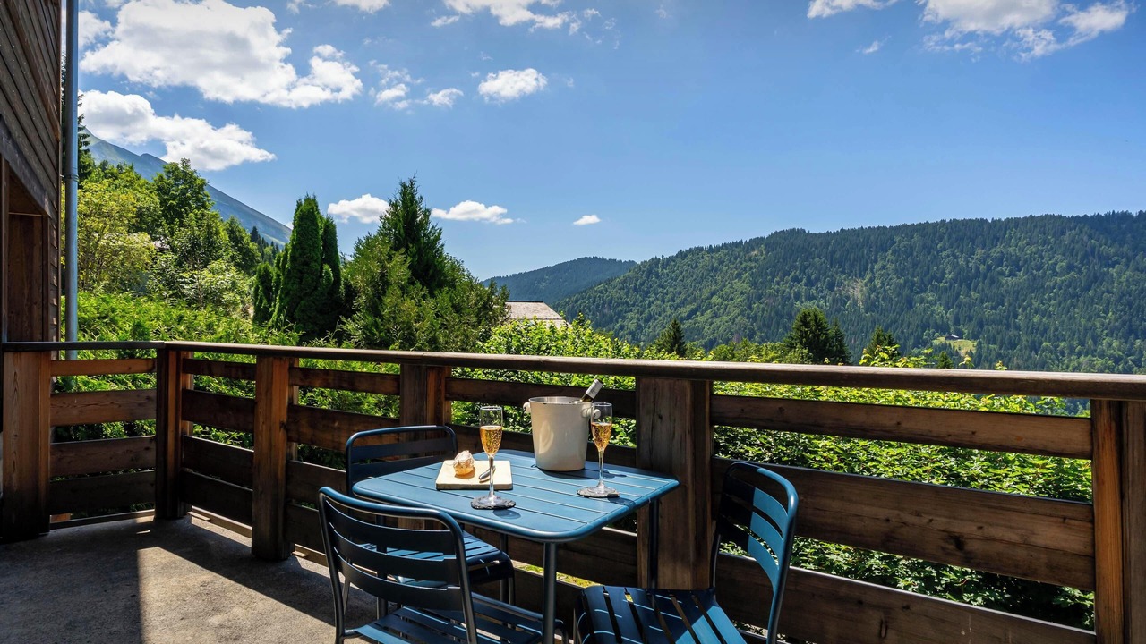 Photo of Patio Balcony in La Clusaz