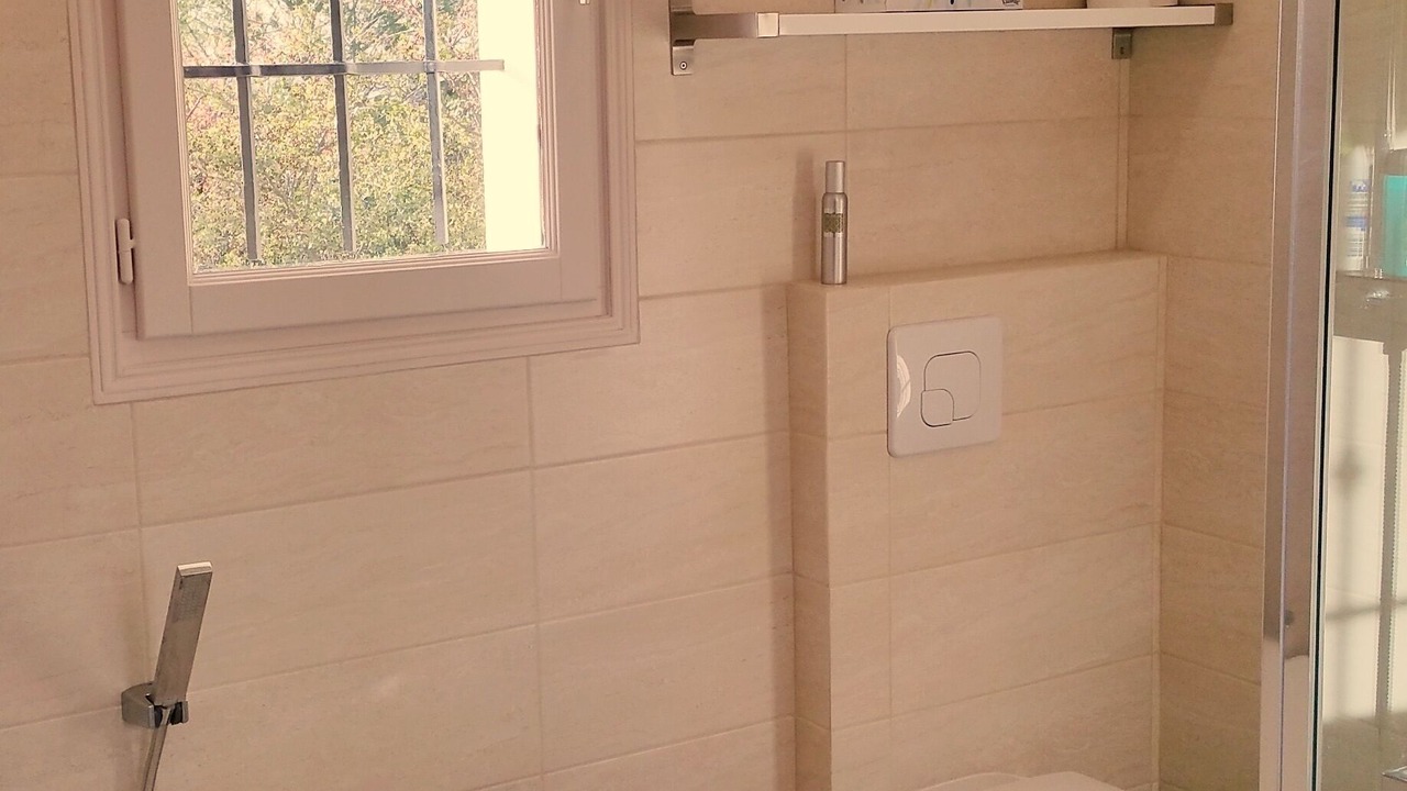 Photo of Bathroom in Auriol