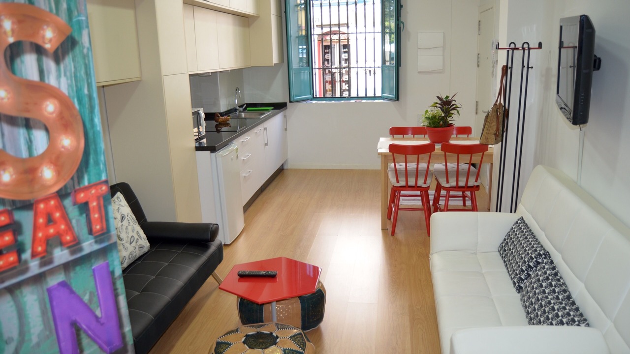 Photo of Livingroom in Alameda
