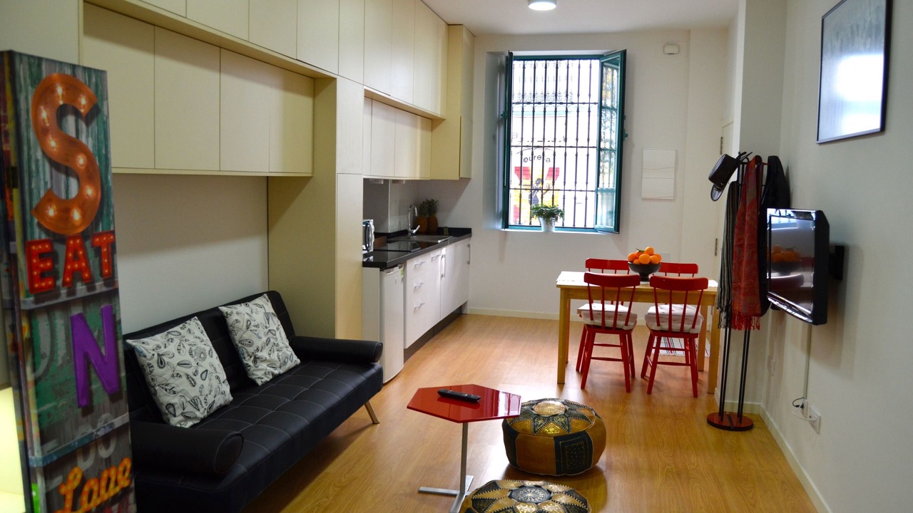 Photo of Livingroom in Alameda