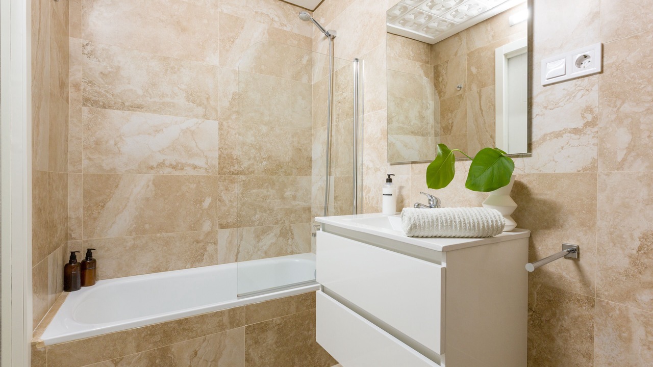 Photo of Bathroom in Marbella City Centre