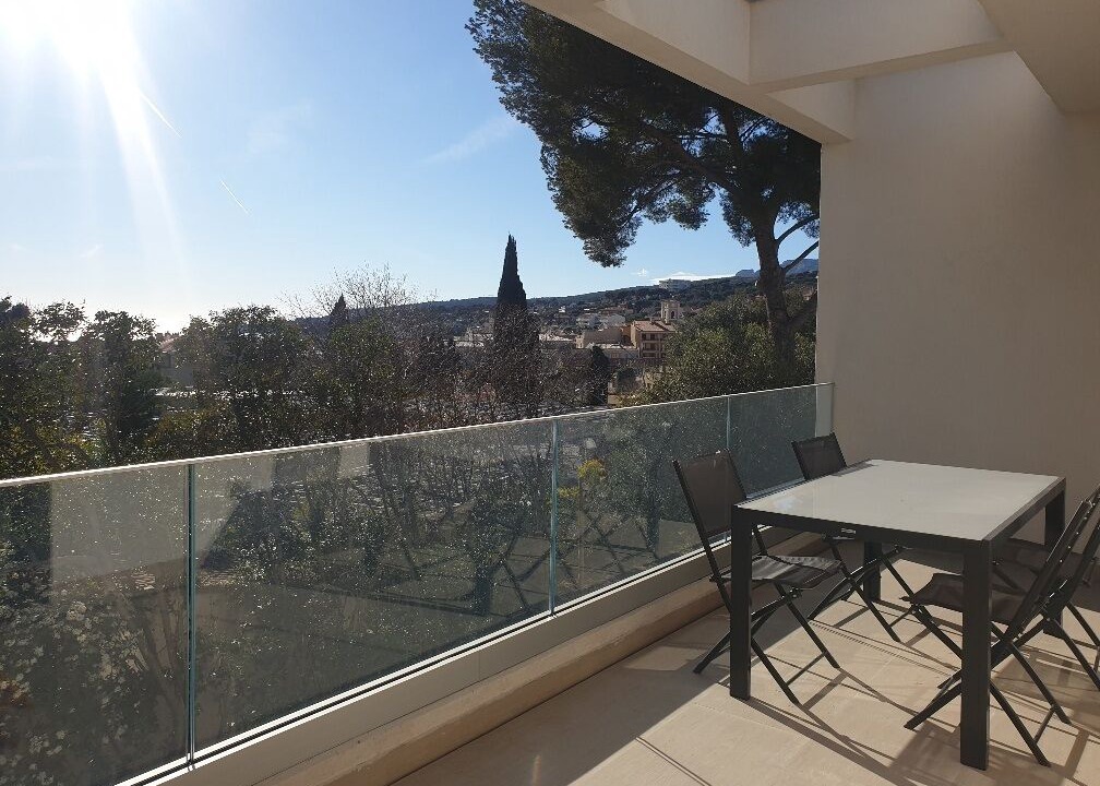 Photo of Patio Balcony in Cassis