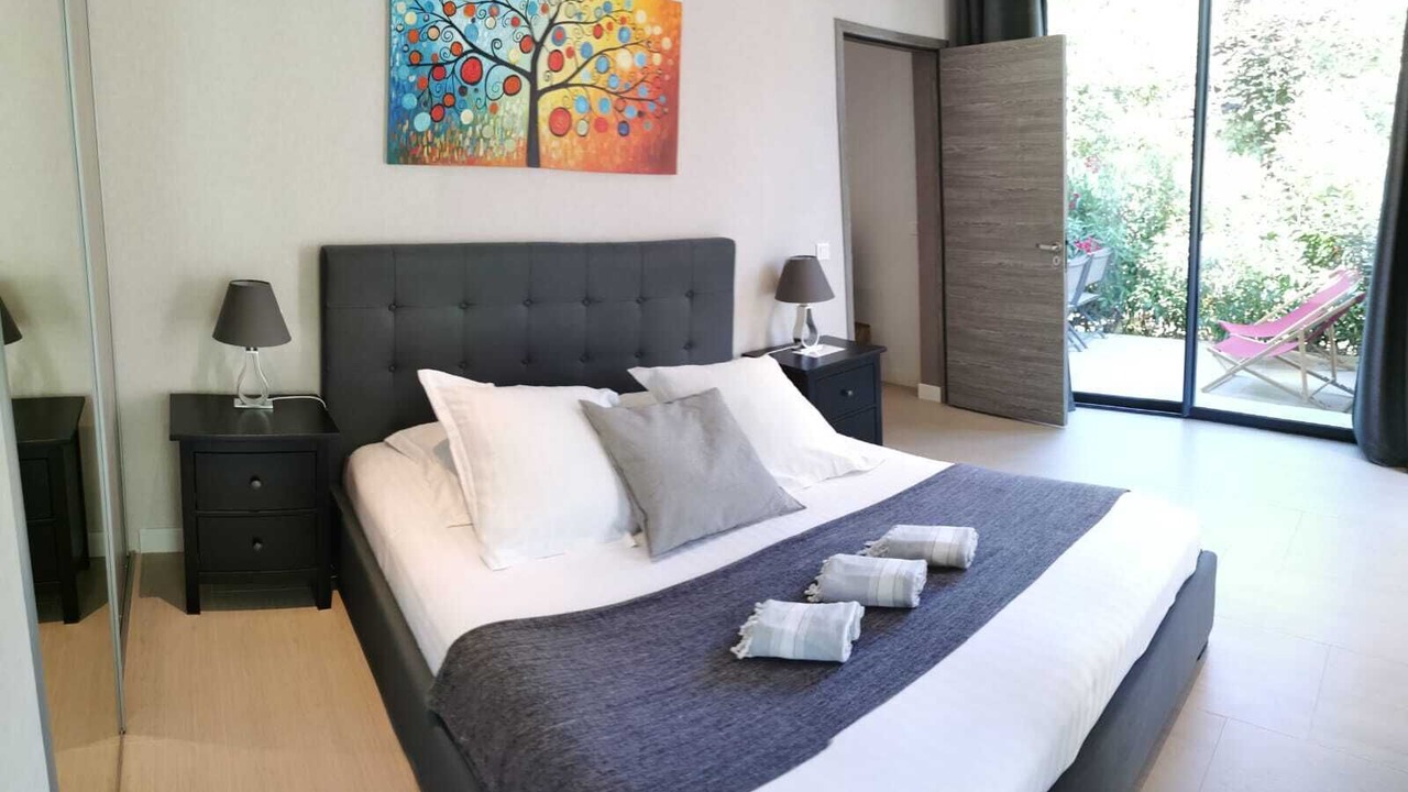 Photo of Bedroom in Cassis