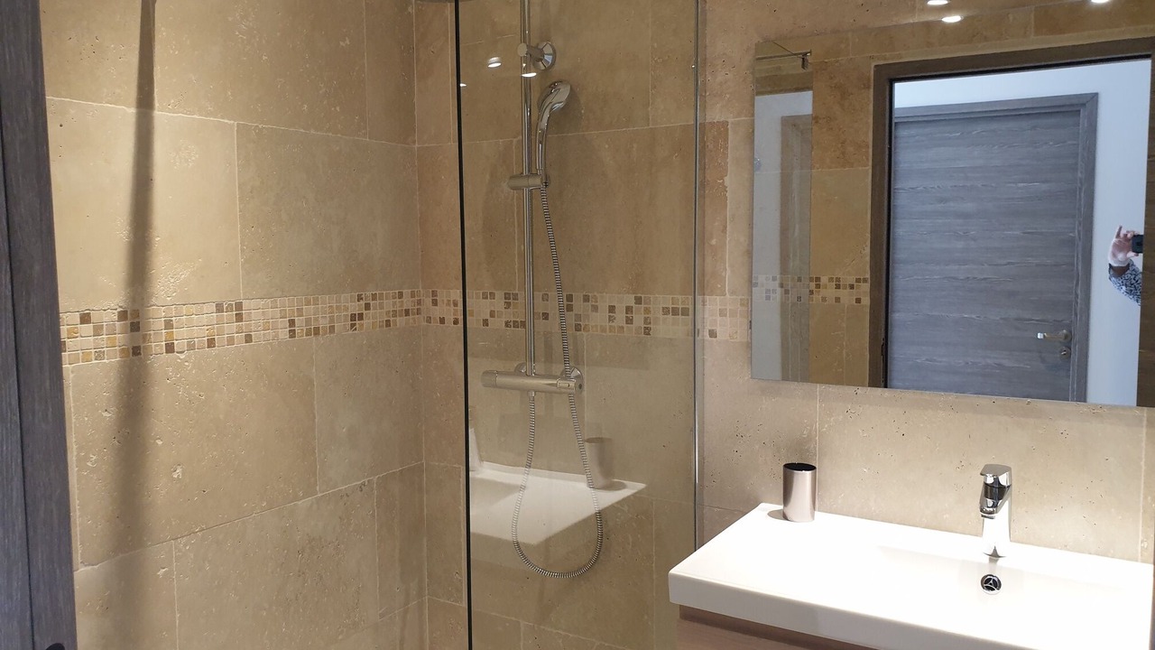 Photo of Bathroom in Cassis