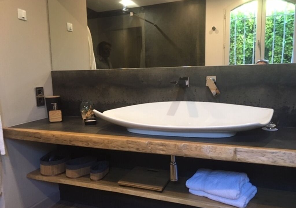 Photo of Bathroom in Pernes-les-Fontaines