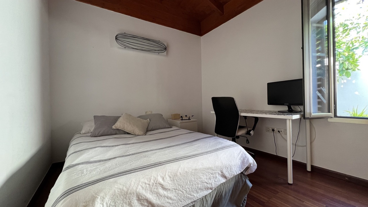Photo of Bedroom in Juan Fernandez