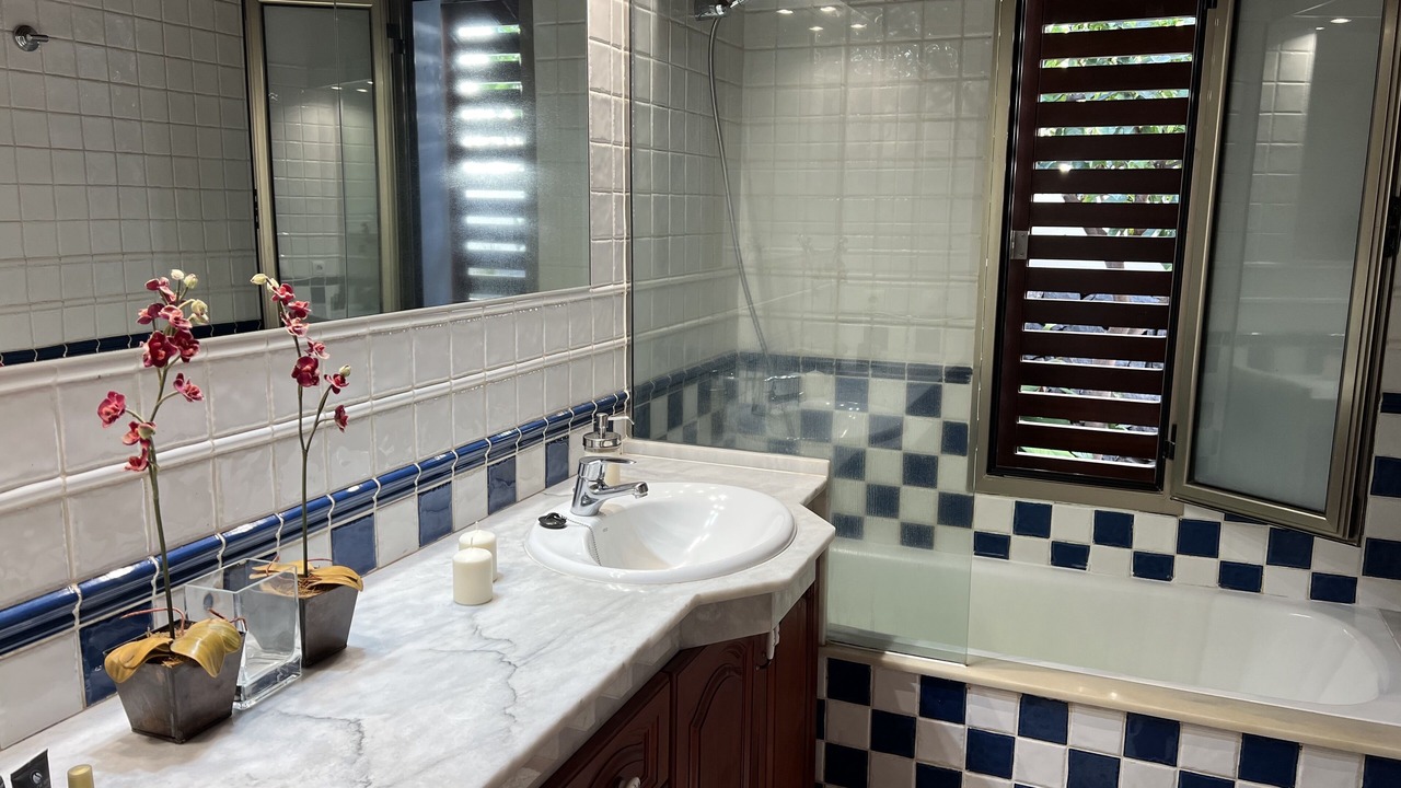 Photo of Bathroom in Juan Fernandez