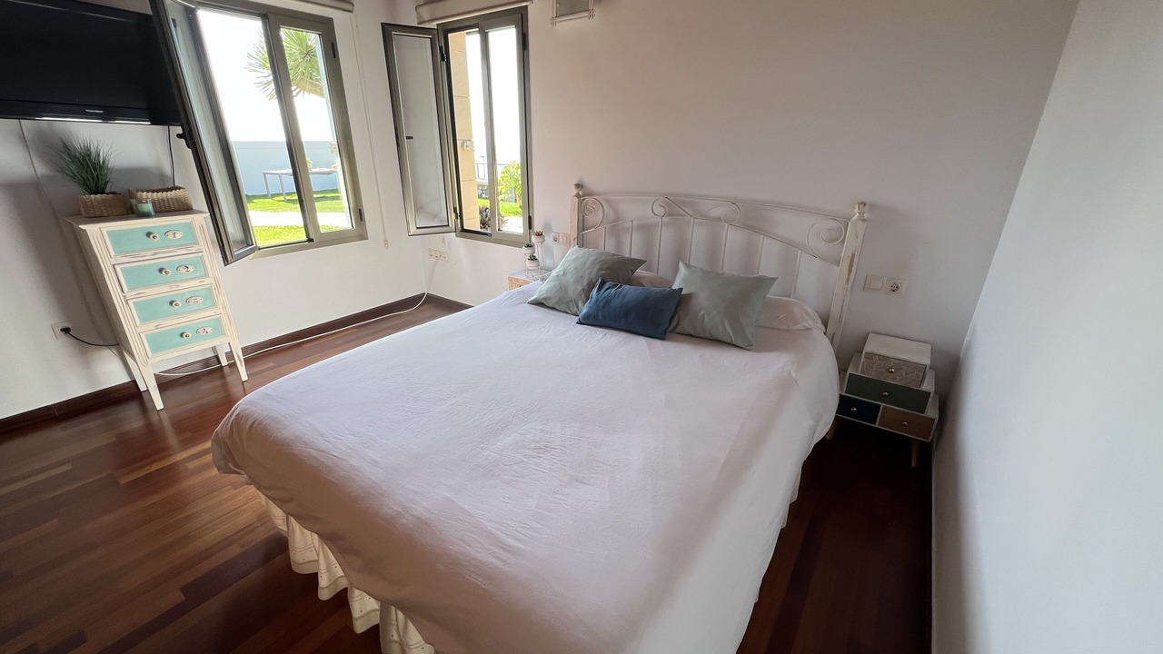 Photo of Bedroom in Juan Fernandez