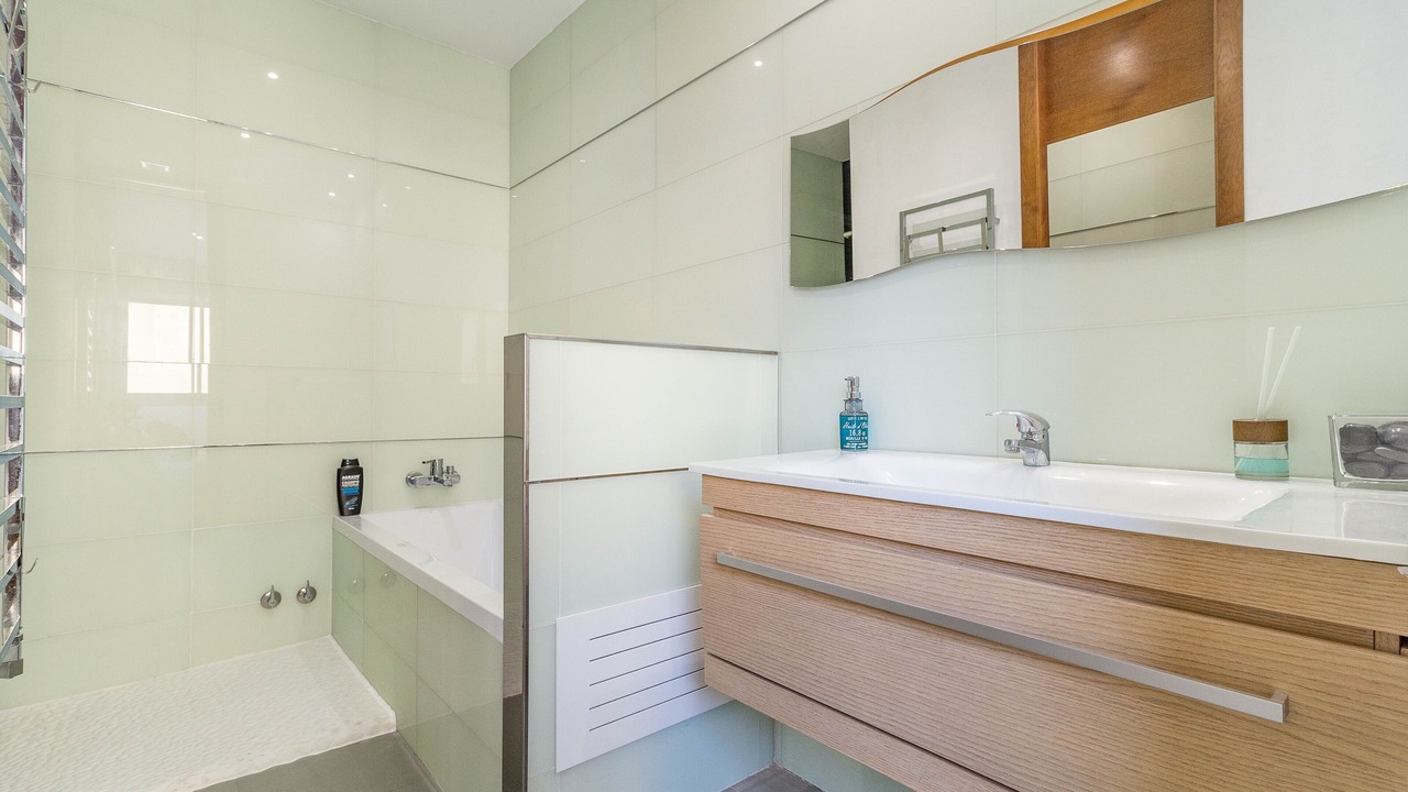 Photo of Bathroom in Burjasot