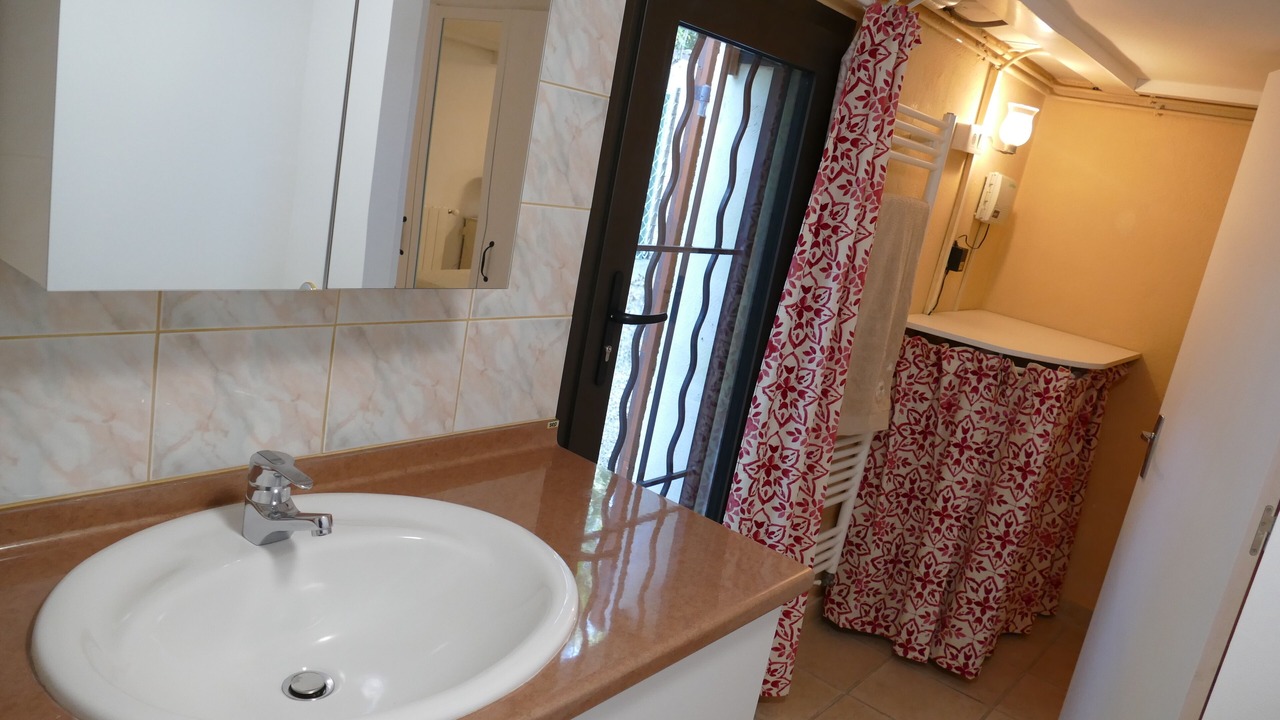 Photo of Bathroom in Le Pontet