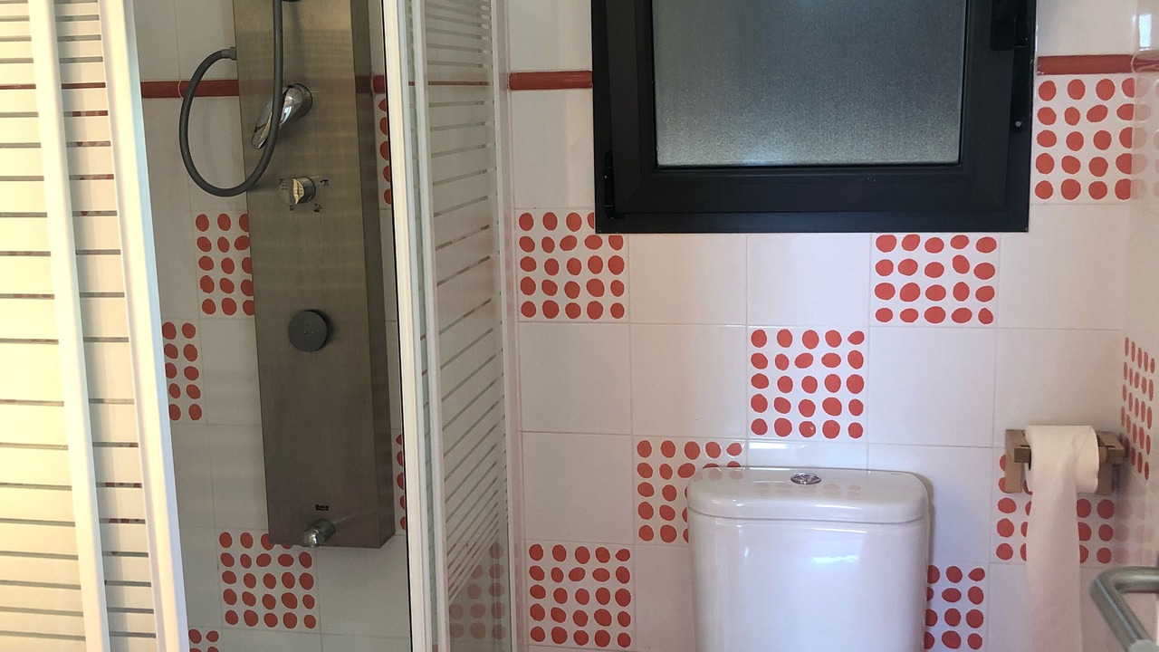 Photo of Bathroom in Mogro