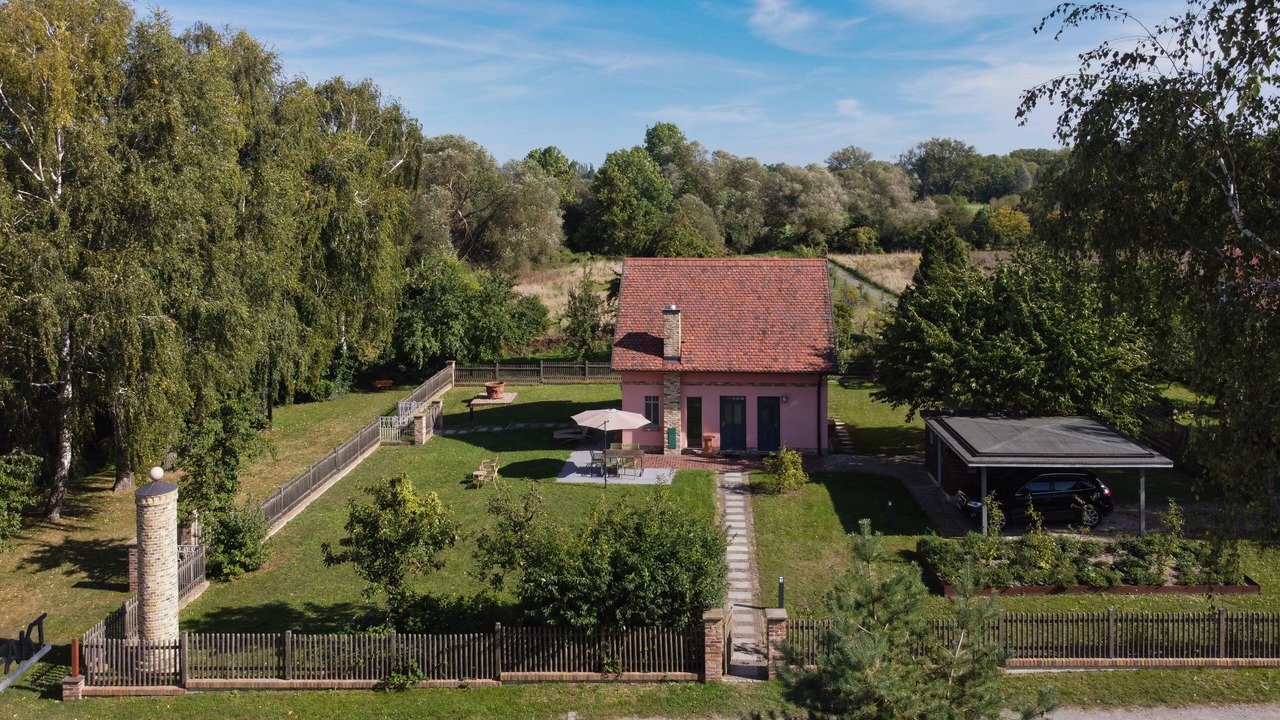 Photo of Outdoor in Paewesin